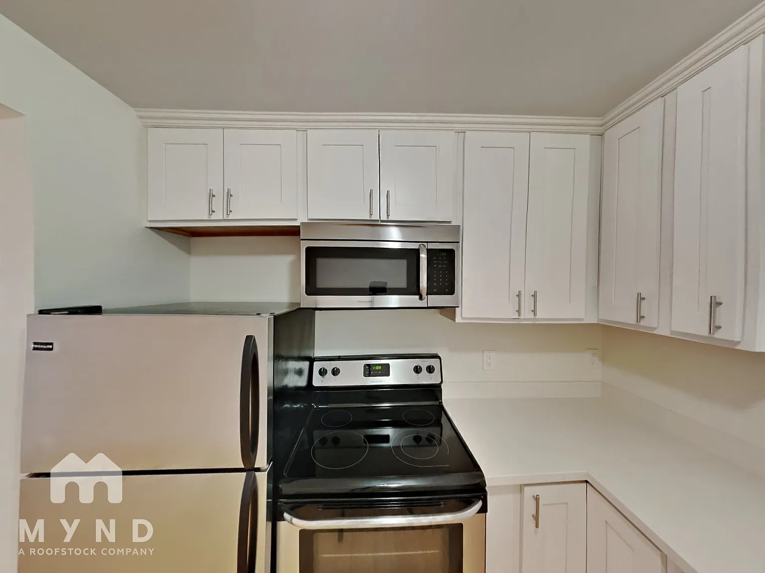 Studio, 1.0 bath, 315 sqft, $1,945 — Photo 2