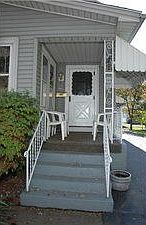 3rd image of 441 Evans St
