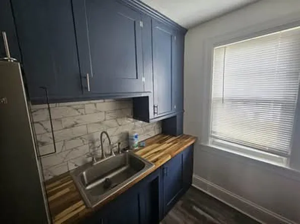 91 Arnold St Floor 3, Lincoln, RI 02865