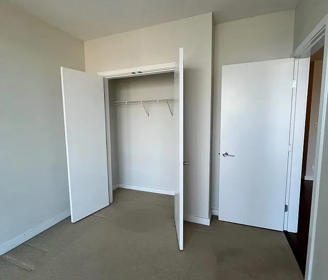 280 Ross Dr — Photo 6
