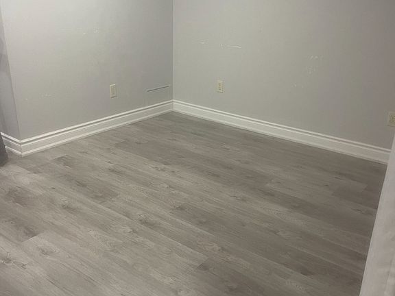 2nd image of 4596 Bay Villa Ave