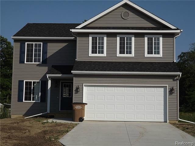 1st image of 9915 Whispering Woods Dr