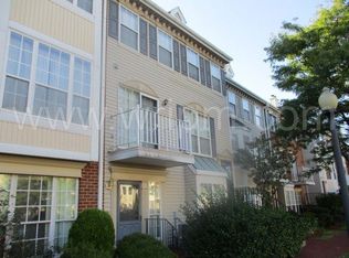 26 Holly St, Jersey City, NJ 07305