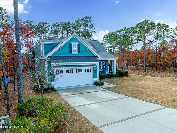 3rd image of 2748 Parkridge Drive