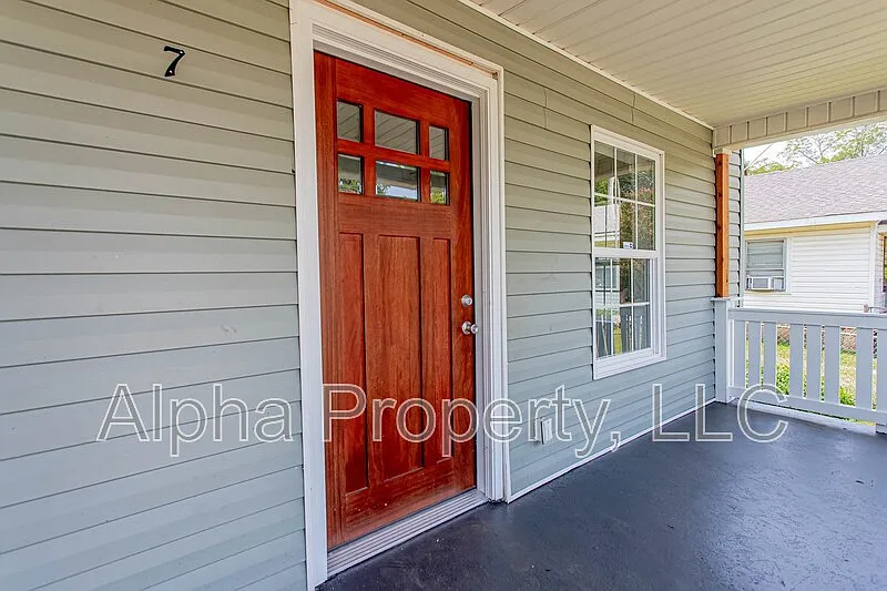 2 bed, 2.0 bath, 918 sqft, $1,395 — Photo 3
