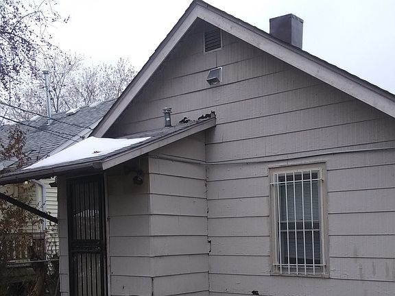 4th image of 3228 Beechwood Ave