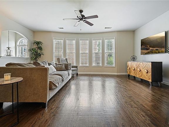 5th image of 2958 Wintercrest Dr #6
