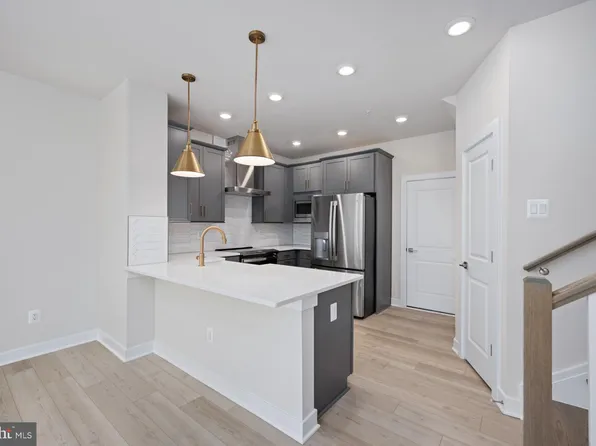 44579 Strabane Ter, Ashburn, VA 20147