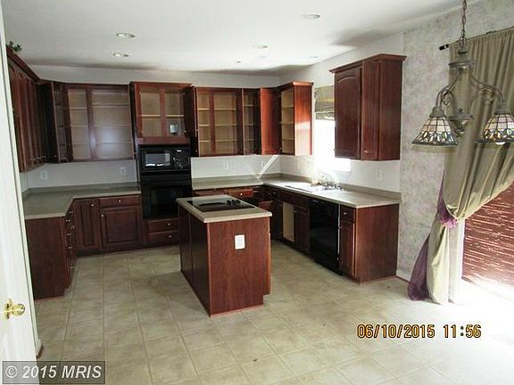 3rd image of 4403 Antrim Ct
