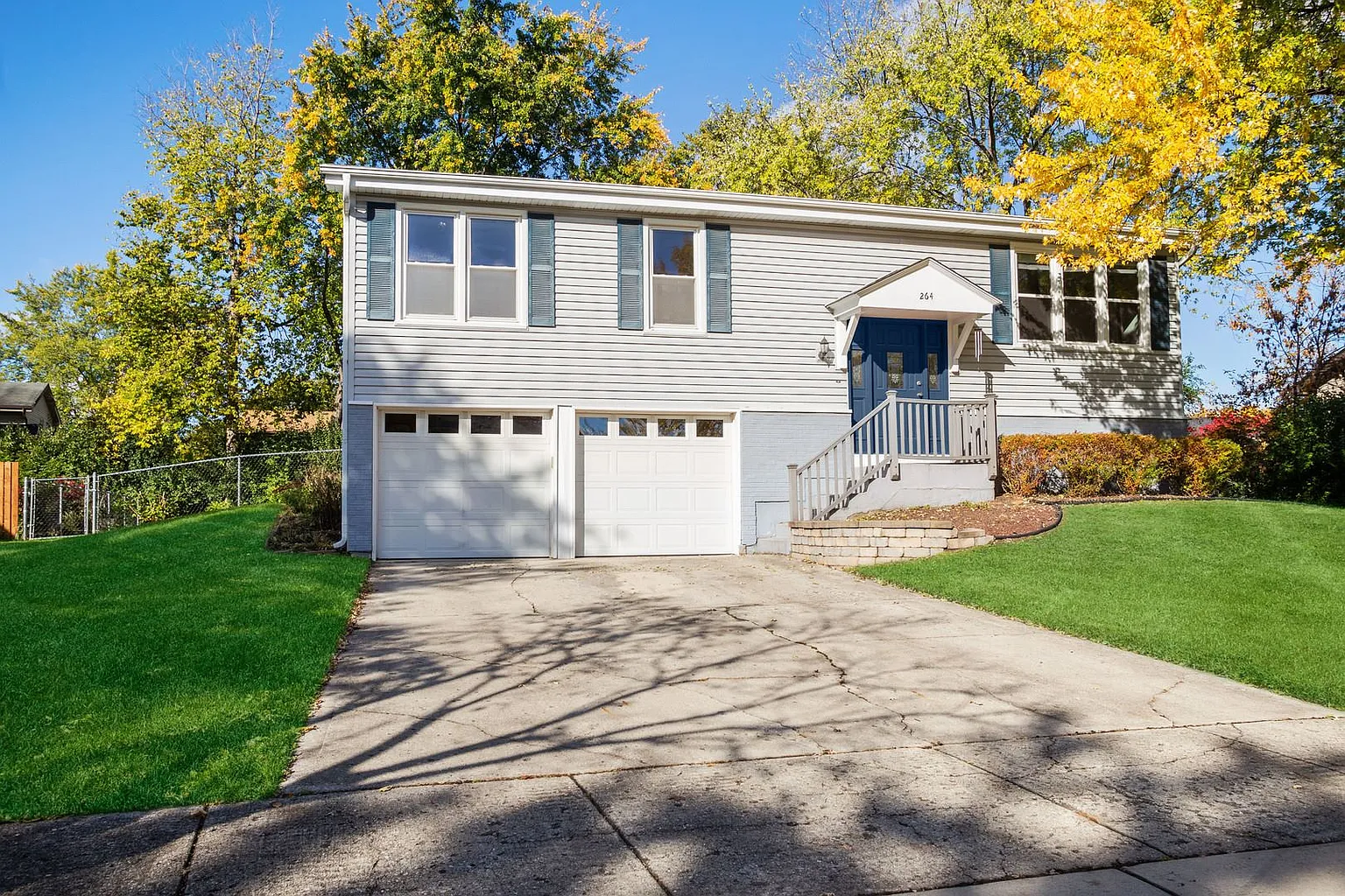 264 Langton Ln photo 1