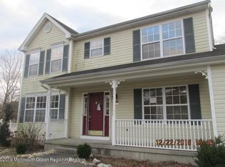 84 Timberline Rd, Bayville, NJ 08721