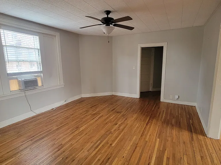 120 Lincoln St NE — Photo 9