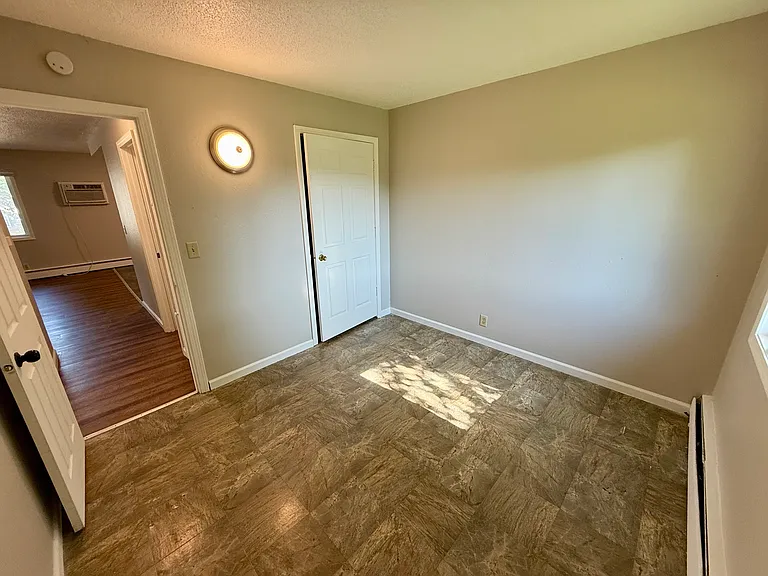 966 S Blaine Ave #1 — Photo 10