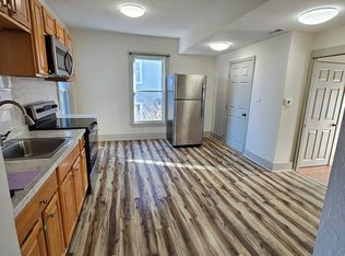 14 Ingalls St APT 2, Worcester, MA 01604