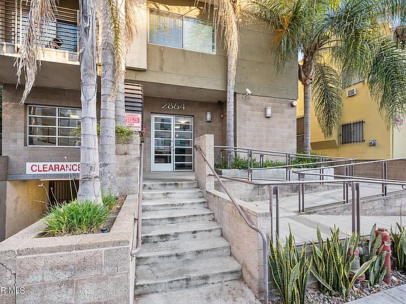 4th image of 2864 Sunset Pl APT 406
