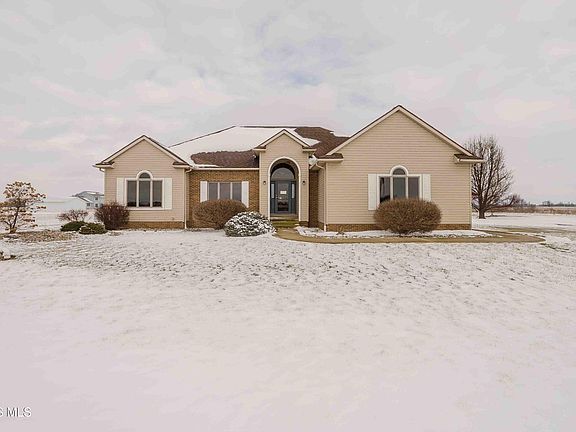 3rd image of 2690 County Road 213