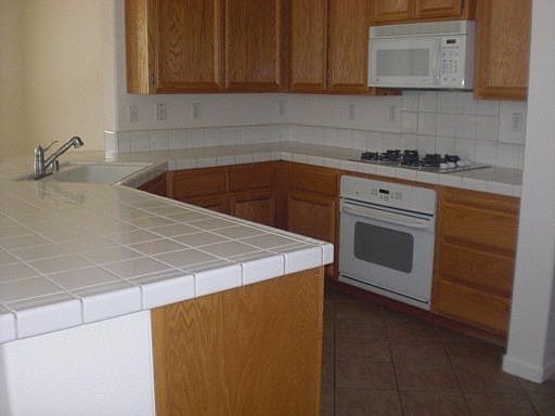 4th image of 8324 Glendon Way