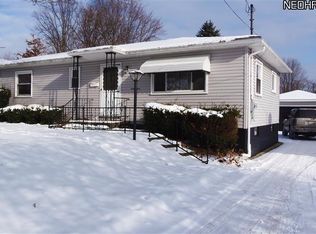 469 Stanley Rd, Akron, OH 44312