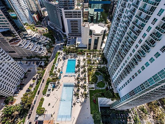 4th image of 950 Brickell Bay Dr APT 3205
