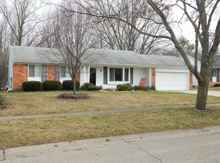 415 Dutch Mill Ct, Flushing, MI