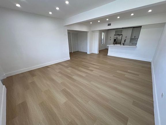 2nd image of 1350 NE 162nd St