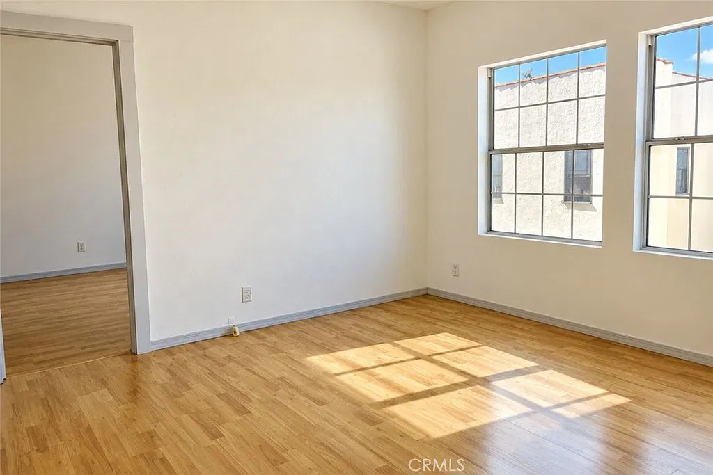 1 bed, 650 sqft, $1,700 — Photo 2