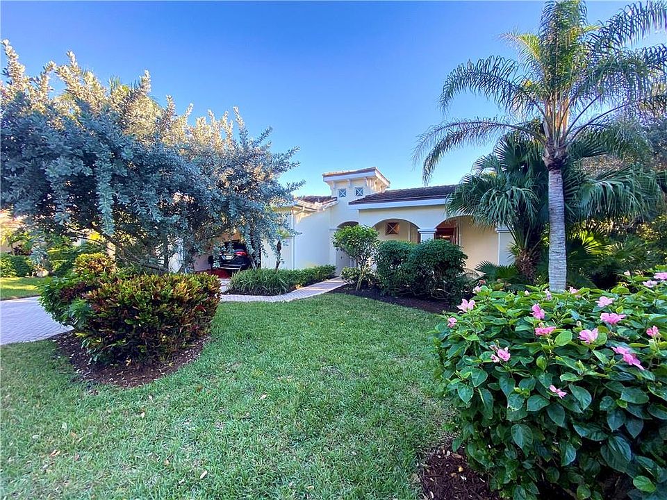 1st image of 8477 Oak Leaf Ln #1