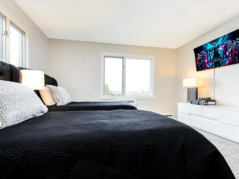 5736 Hilltop Way #5736 — Photo 35