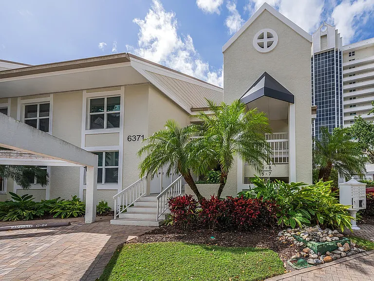 6371 Pelican Bay Blvd #N-7 — Photo 24