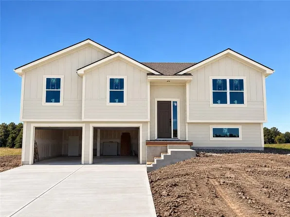 680 S Ranson Pl, Independence, MO 64057