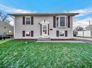 217 Haller Ave, Romeoville, IL 60446