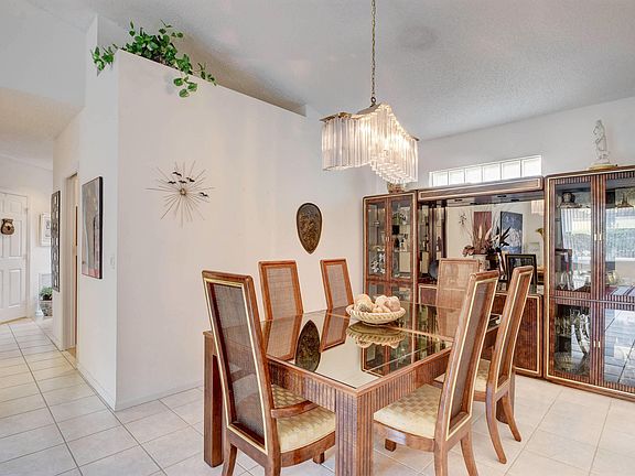 4th image of 9610 Cherry Blossom Ct