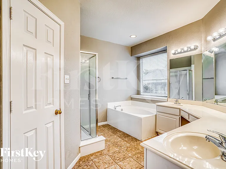 12831 Pheasant Lake Ct — Photo 12