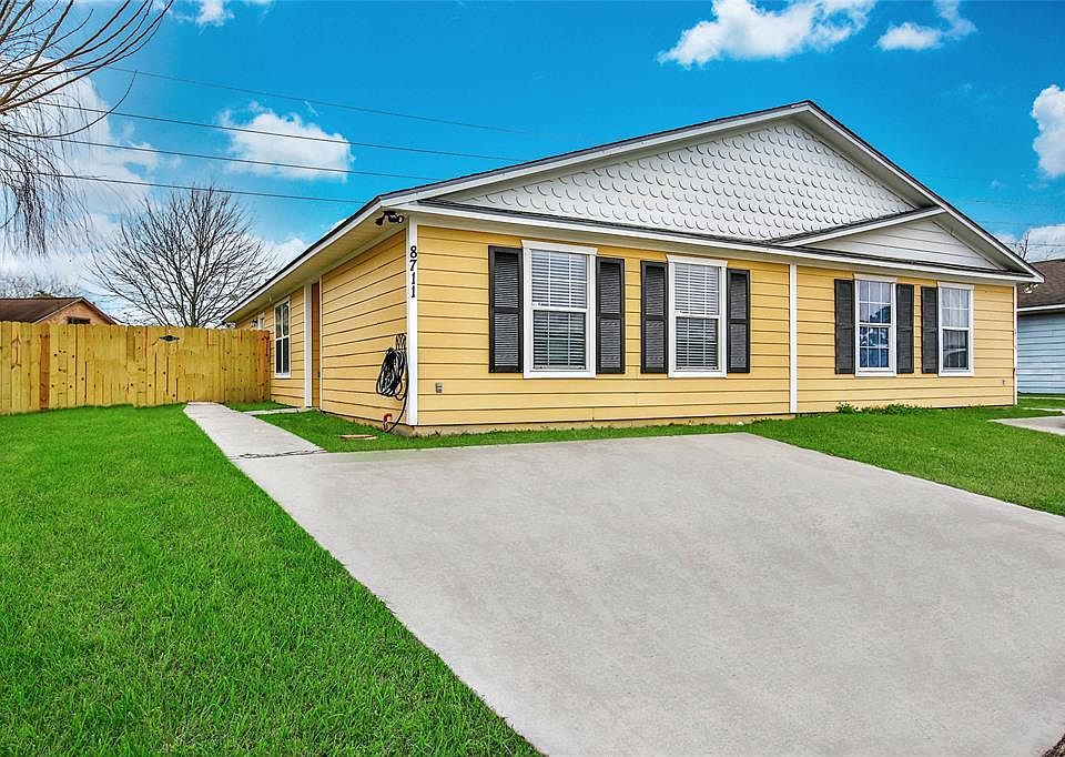 1st image of 8711 Cherie Grove Cir