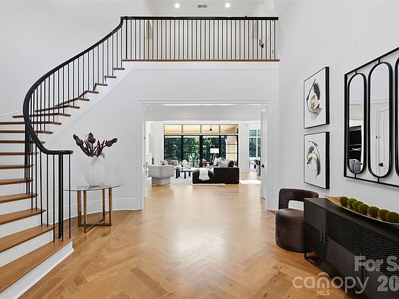 5th image of 10220 Sweetleaf Pl