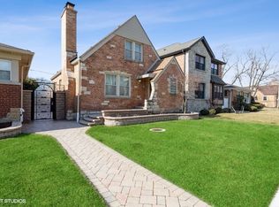 6148 N Keystone Ave, Chicago, IL 60646