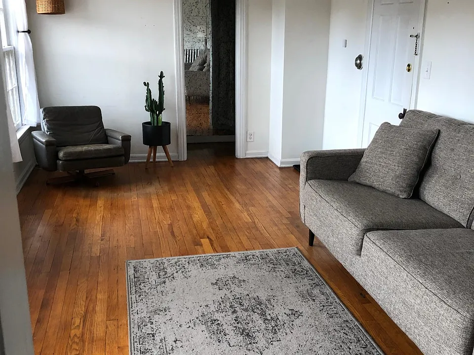 416 Fulton St E #2