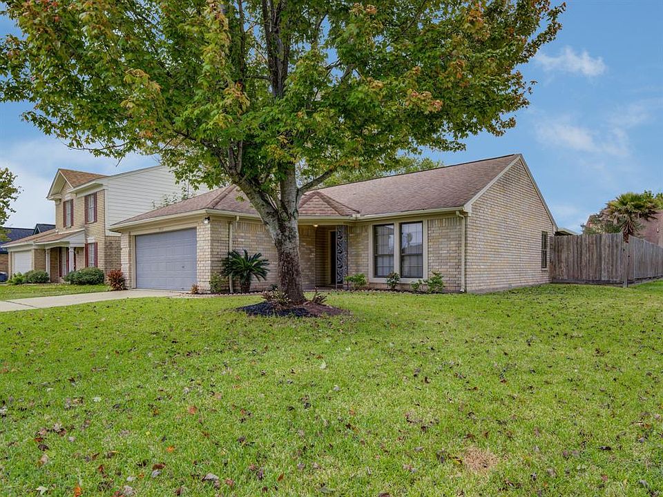 1st image of 9907 Brookside Dr