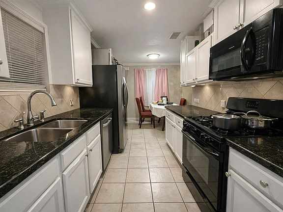 4th image of 1350 Twin Falls Rd