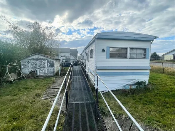 400 S Broad Mountain Ave, Frackville, PA 17931