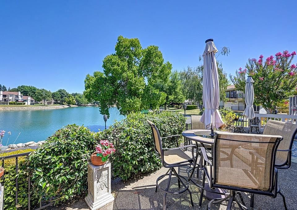 1st image of 7004 Colina Ln