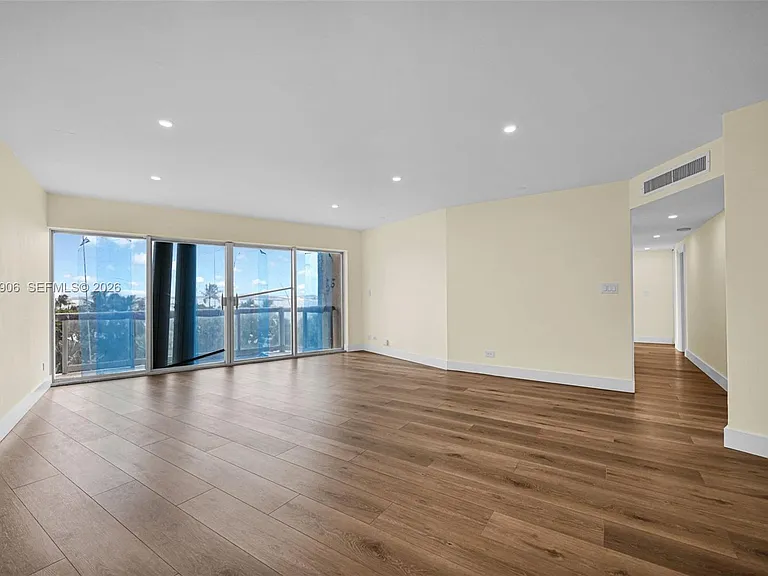 2451 Brickell Ave #5G — Photo 41