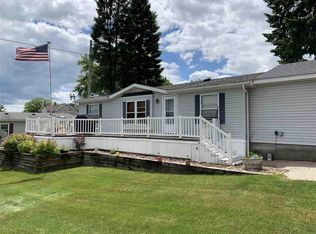 W9194 Ripley Rd #L10, Cambridge, WI 53523