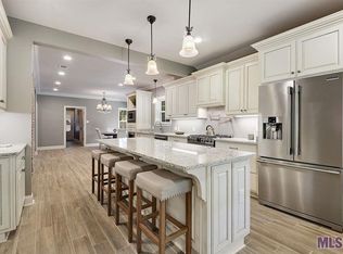 1343 Marc Antony Dr, Baton Rouge, LA 70816