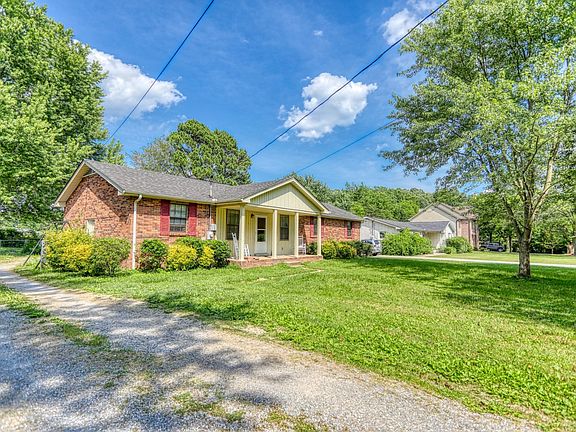5th image of 114 Brooklawn Dr