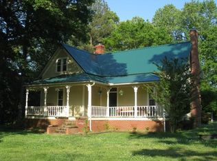 1456 Beaverdale Rd NE, Dalton, GA 30721