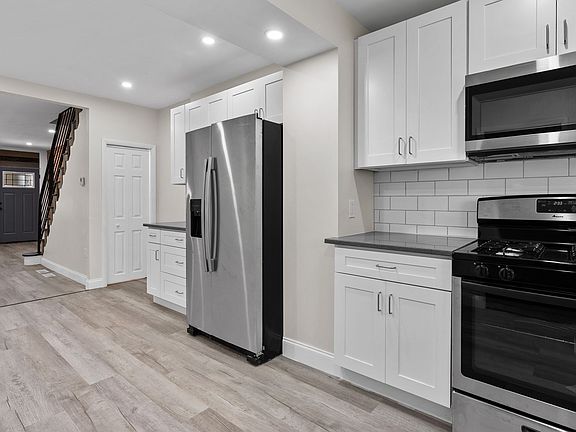 4th image of 28XX Cedar St #1