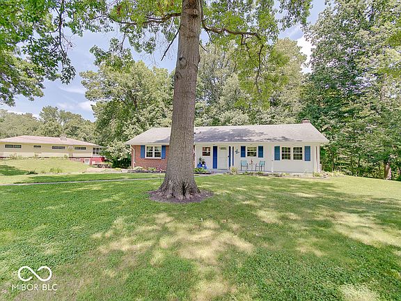 2nd image of 3639 Pinecrest Rd