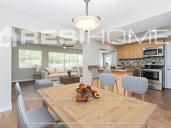 3rd image of 13200 Sumpter Cir