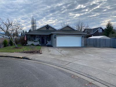 110 Fields Ct, Brownsville, OR, 97327
